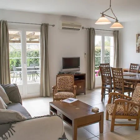 E Caselle Villas Hotelieres リゾート 4*