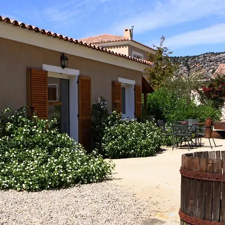 E Caselle Villas Hotelieres