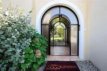 E Caselle Villas Hotelieres 4*